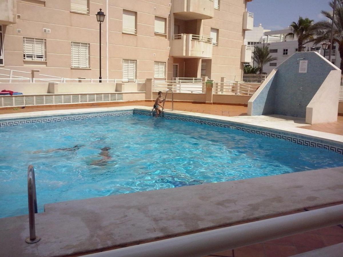 Apartamento Con Piscina Y Terraza A 50 Metros De La Playa 滨海罗克塔斯 外观 照片